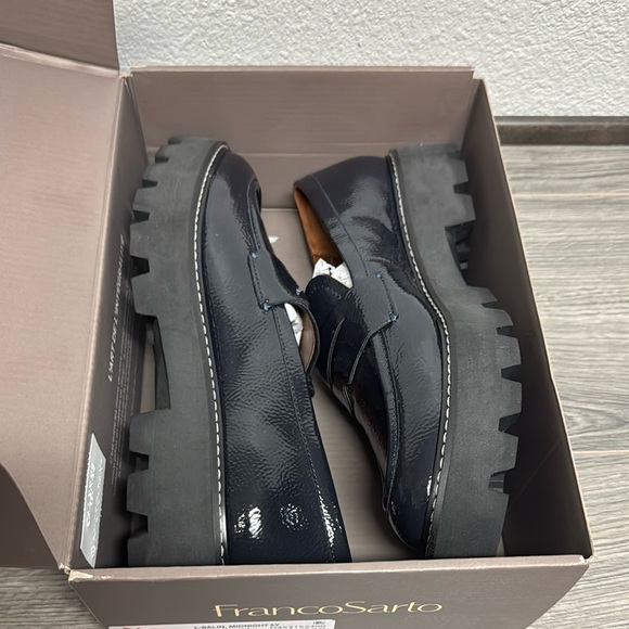 FRANCO SARTO Balin Lug Sole Loafers MIDNIGHT FAUX PATENT - Picture 2 of 10